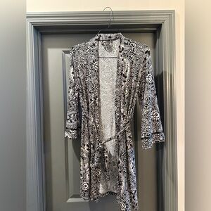 Linea Donatella Black and White Robe